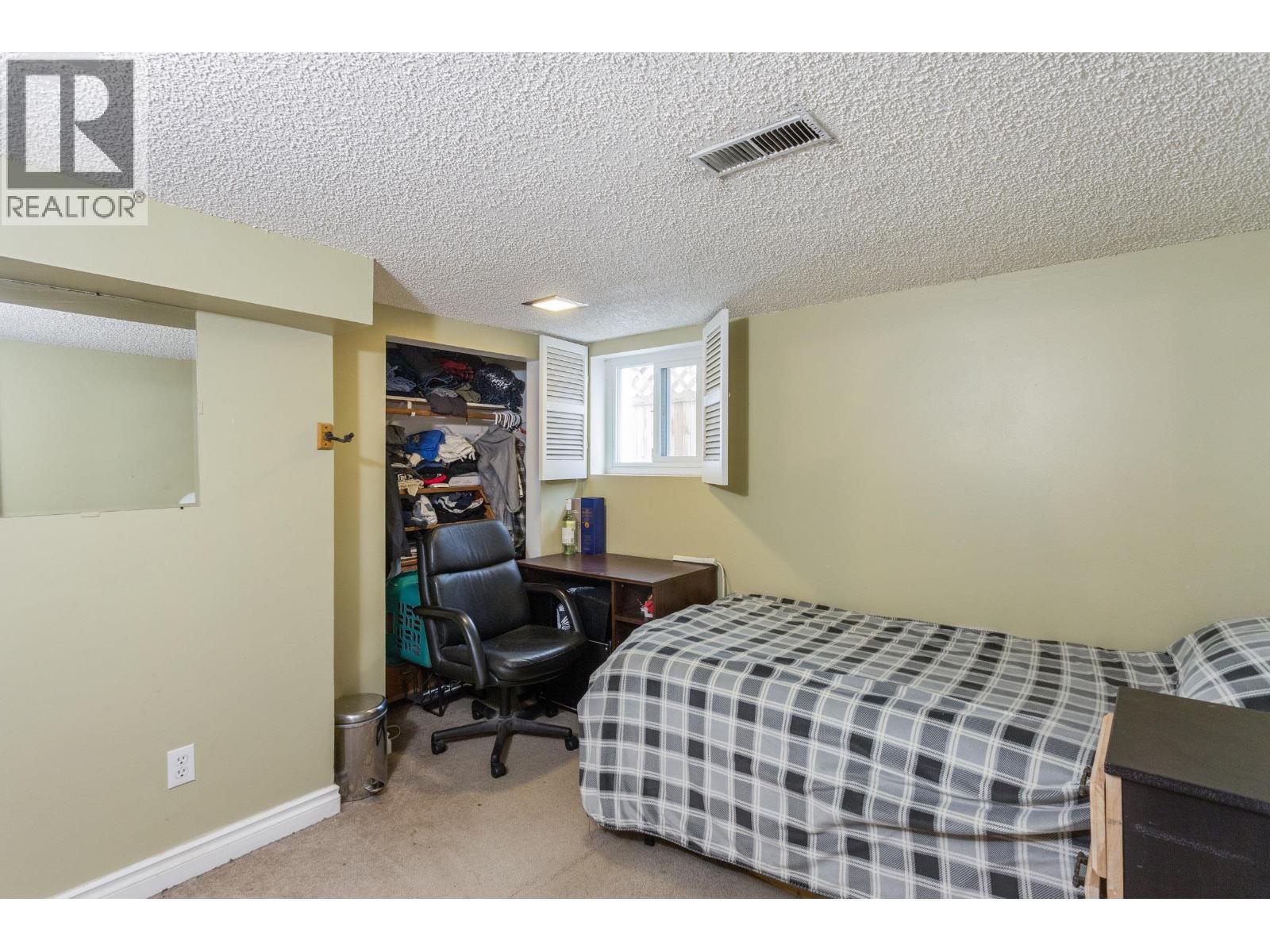 550 Cassiar Street Property Photo 17