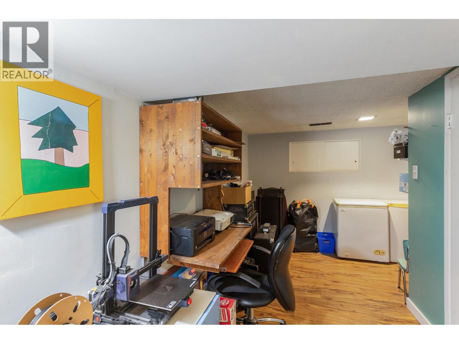 550 Cassiar Street Property Photo 21