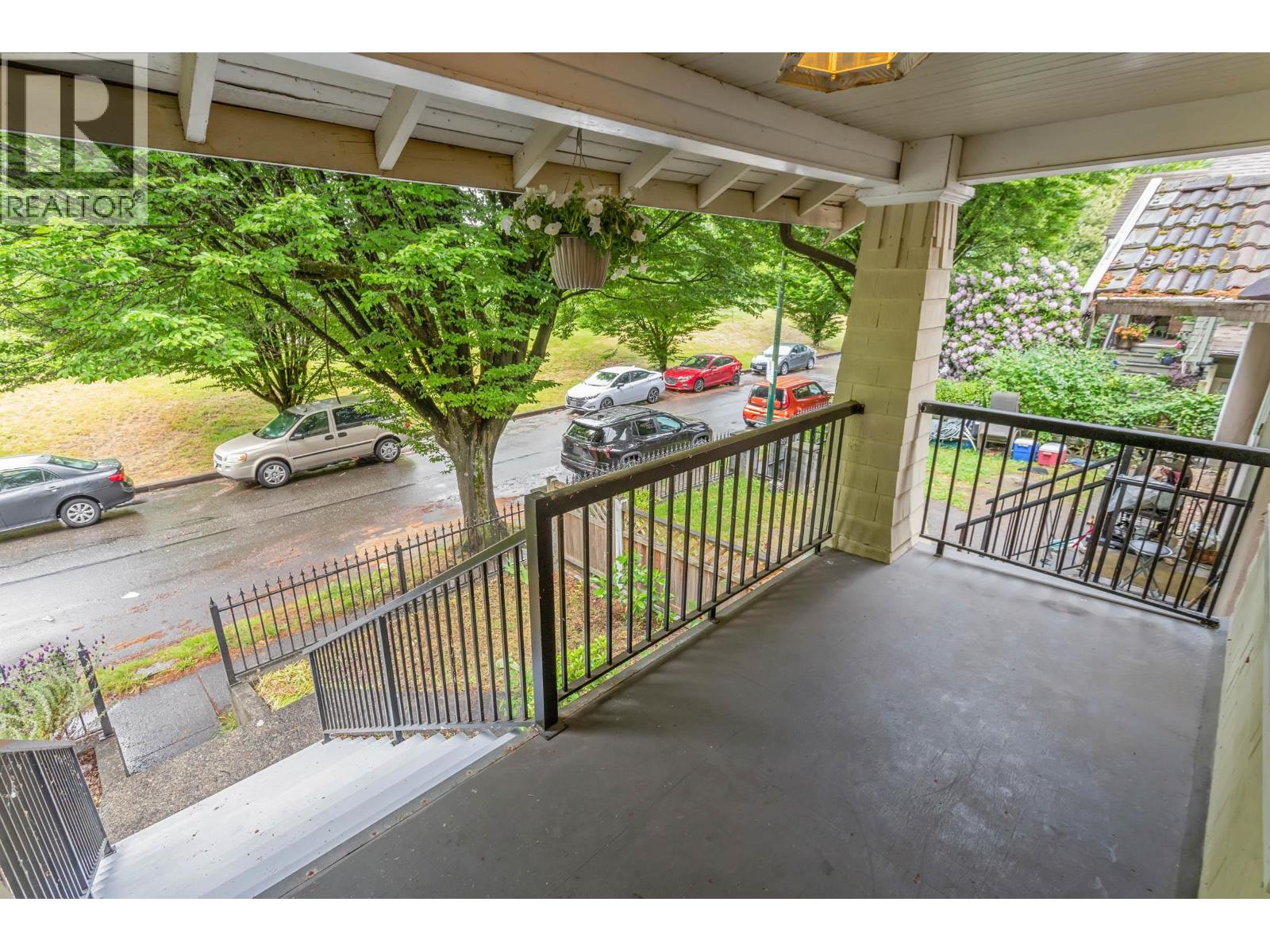 550 Cassiar Street Property Photo 23