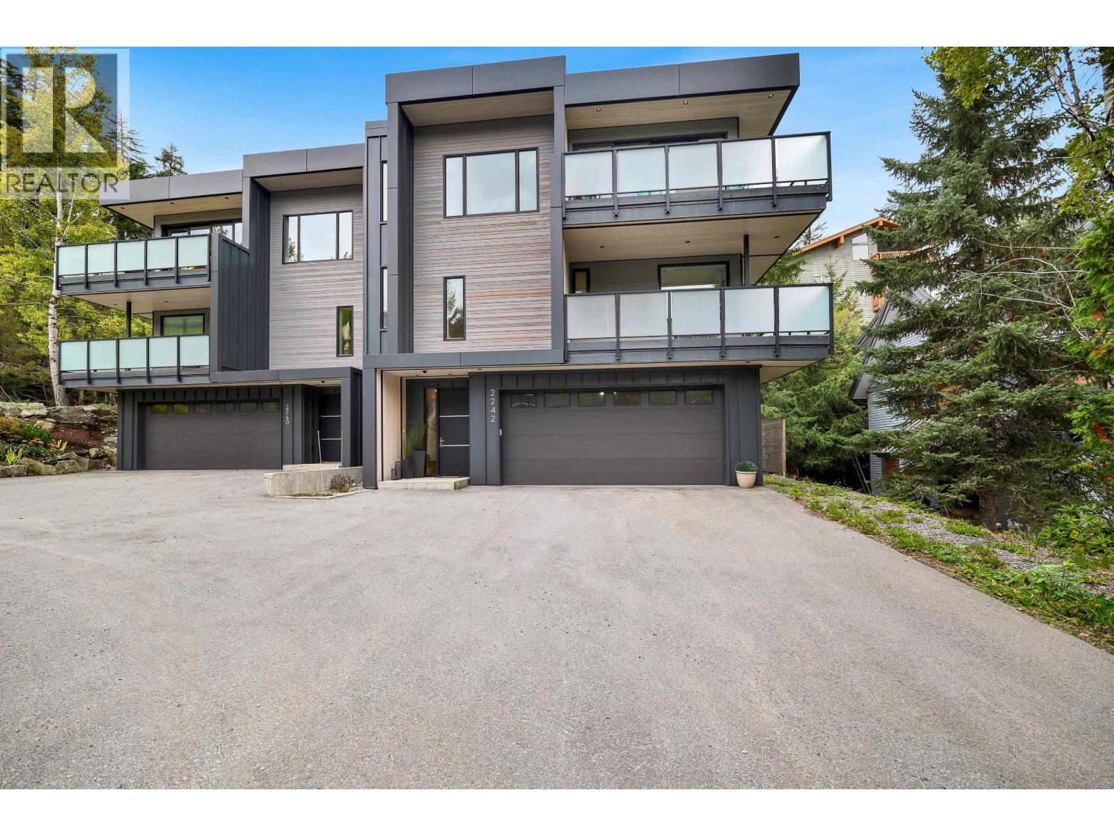 2242 Aspen Drive Property Photo 2