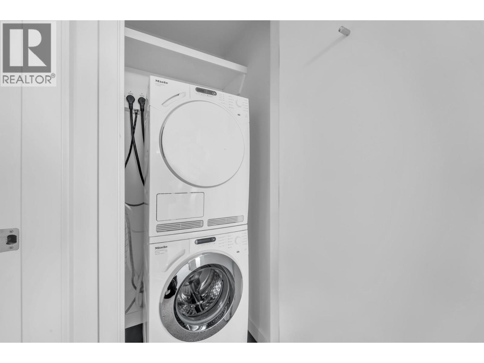 5xx 6611 Pearson Way Property Photo 12