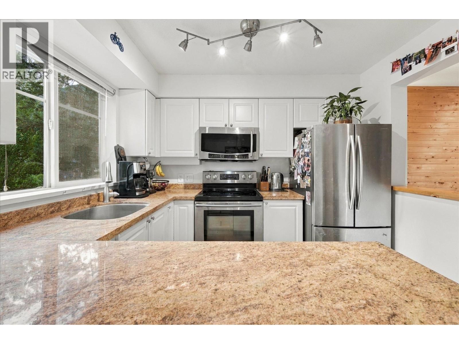 14 1450 Vine Road Road Property Photo 12