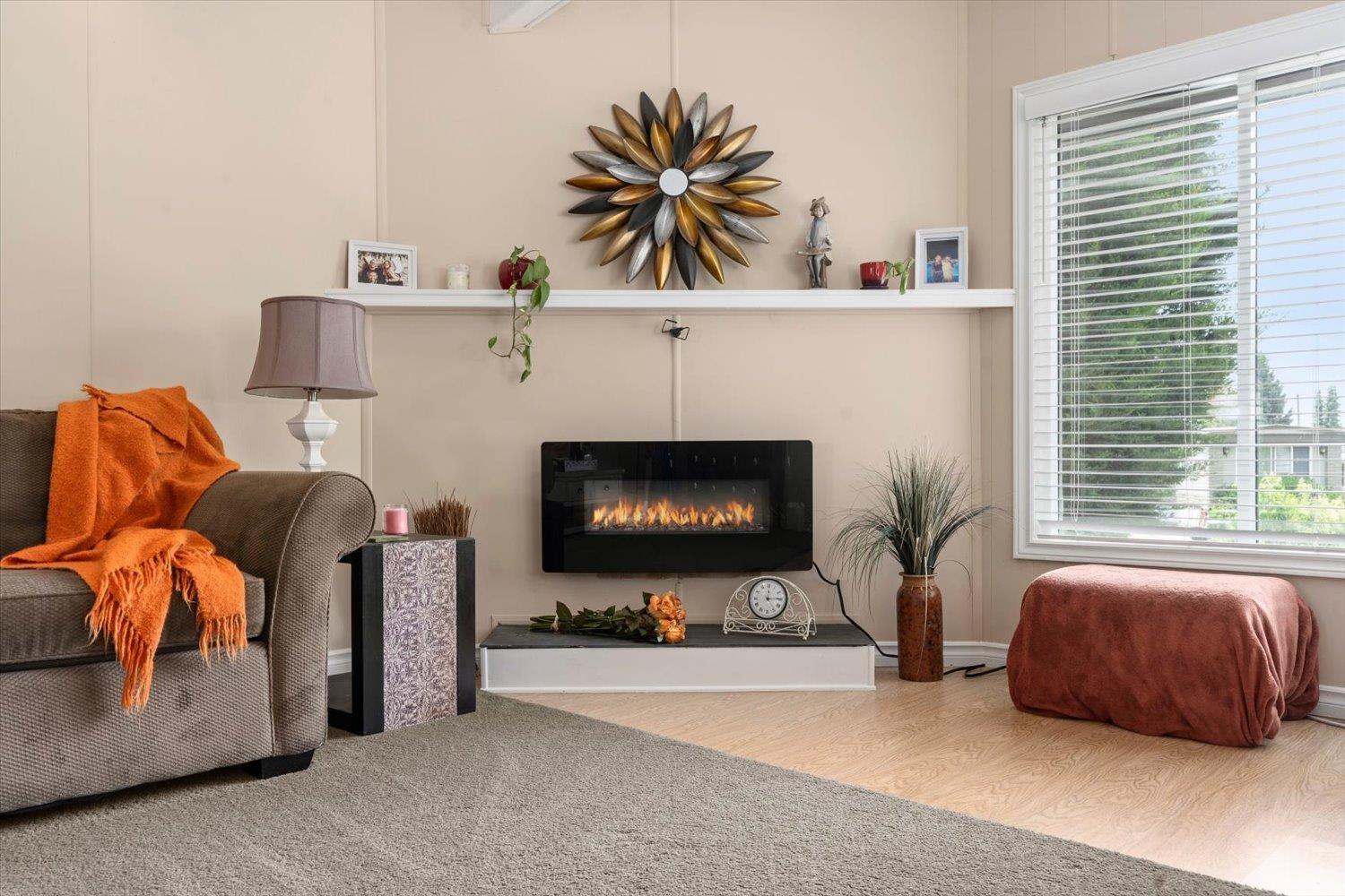 30 2035 Martens Street Property Photo 6