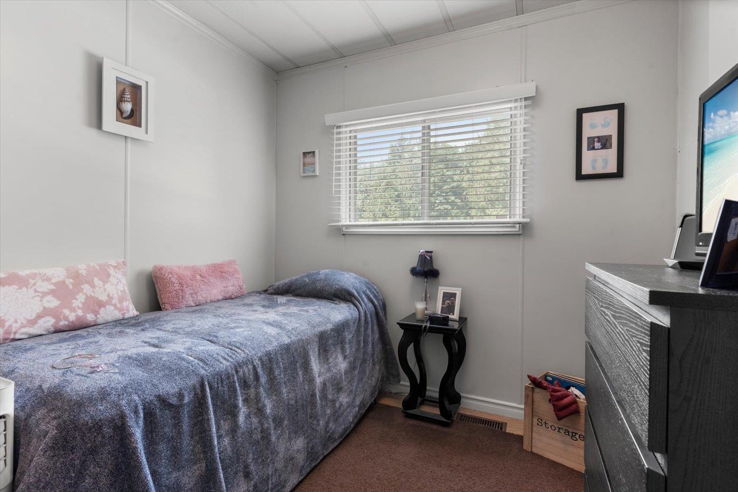 30 2035 Martens Street Property Photo 16