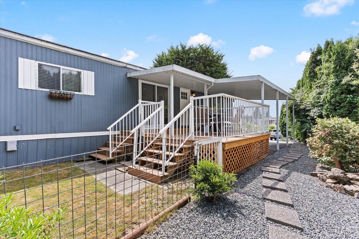 30 2035 Martens Street Property Photo 21