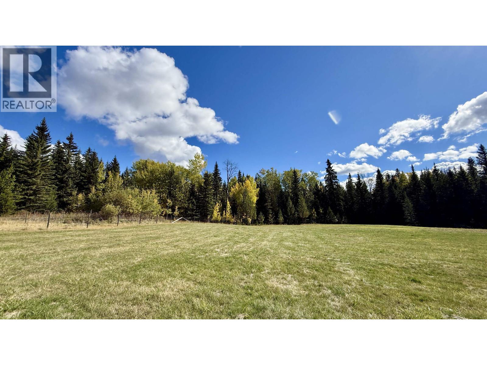 6836 Fawn Creek Road Property Photo 8
