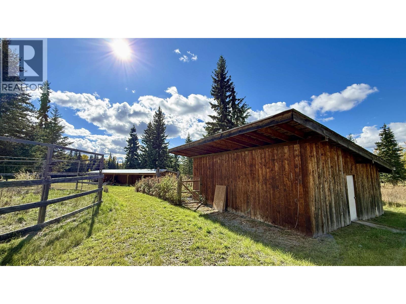 6836 Fawn Creek Road Property Photo 10