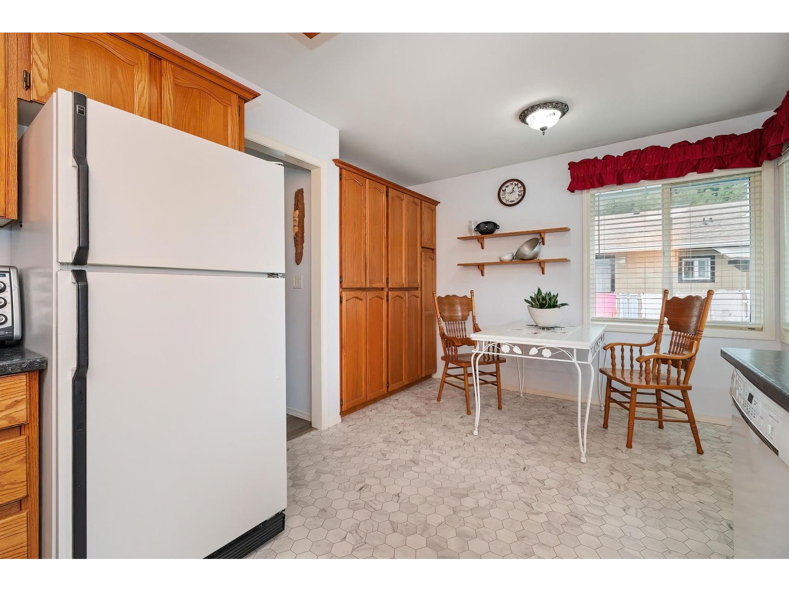 425 Hadway Drive Property Photo 13