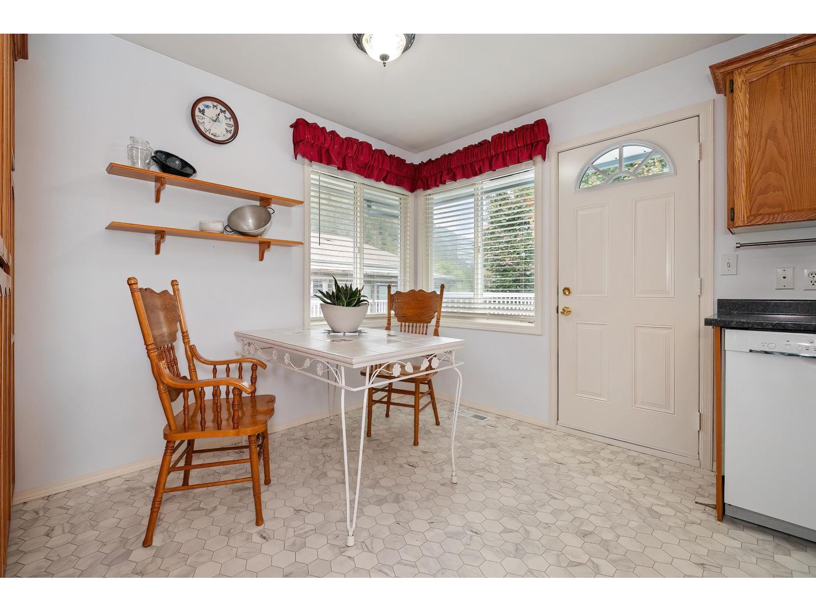 425 Hadway Drive Property Photo 15