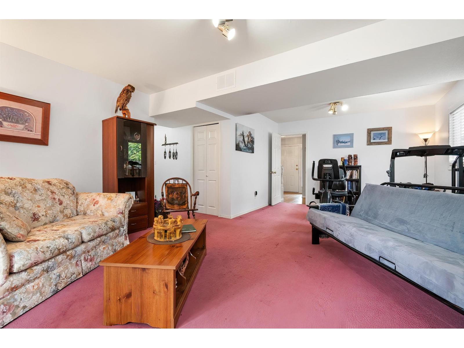 425 Hadway Drive Property Photo 24