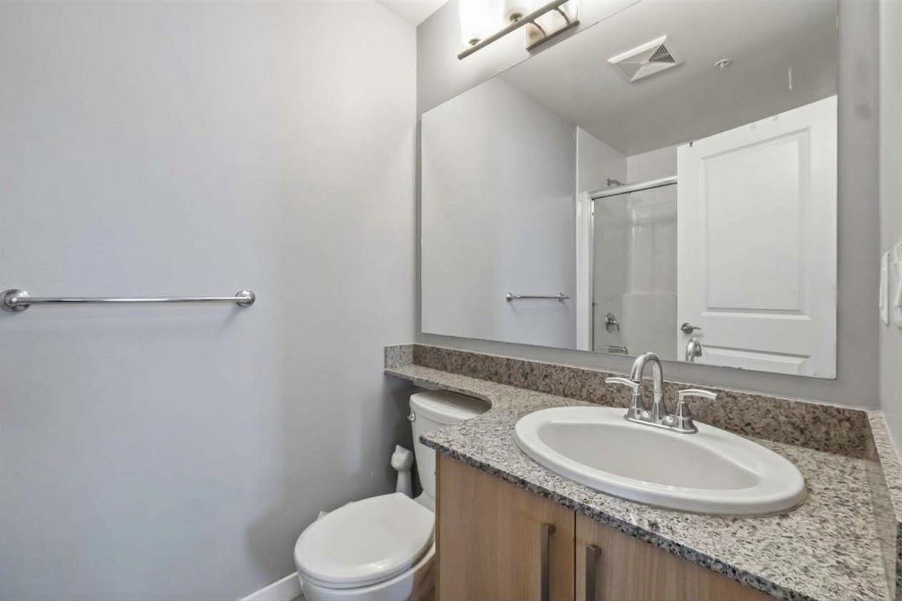 307 2943 Nelson Place Property Photo 7