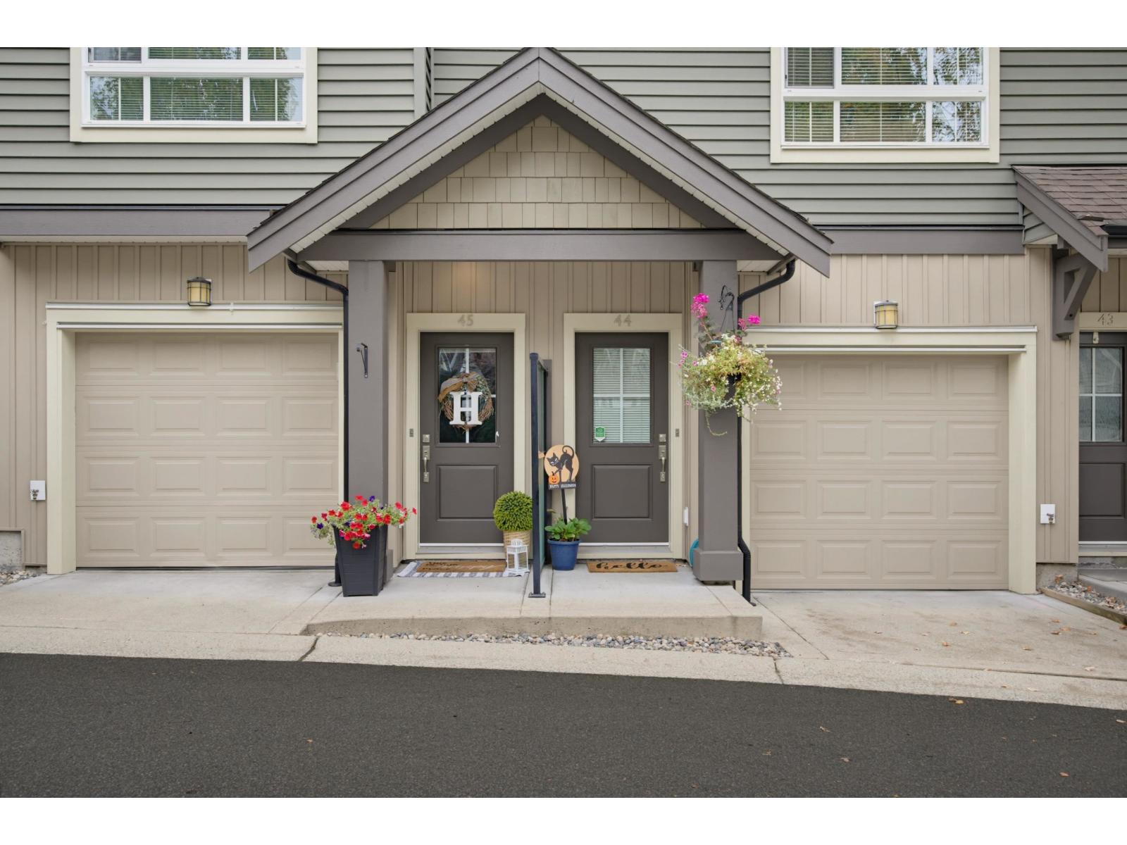 45 21867 50 Avenue Property Photo 38