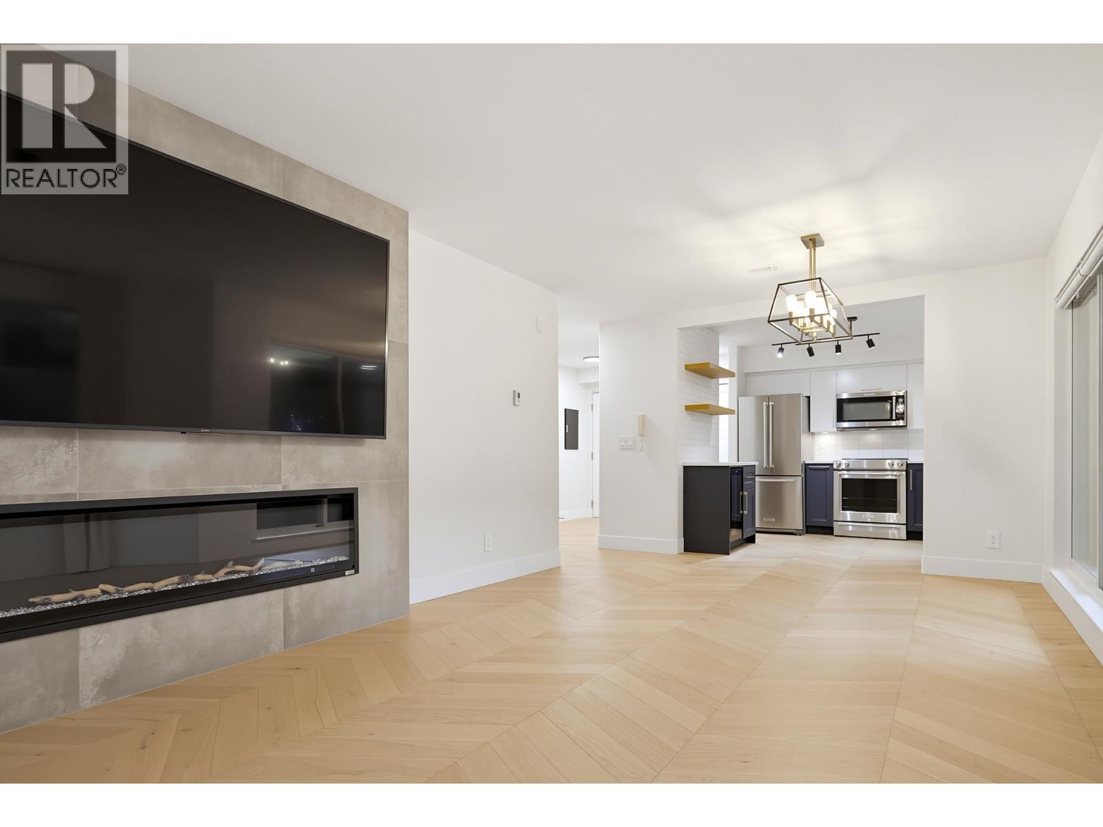105 20556 113 Avenue Property Photo 20