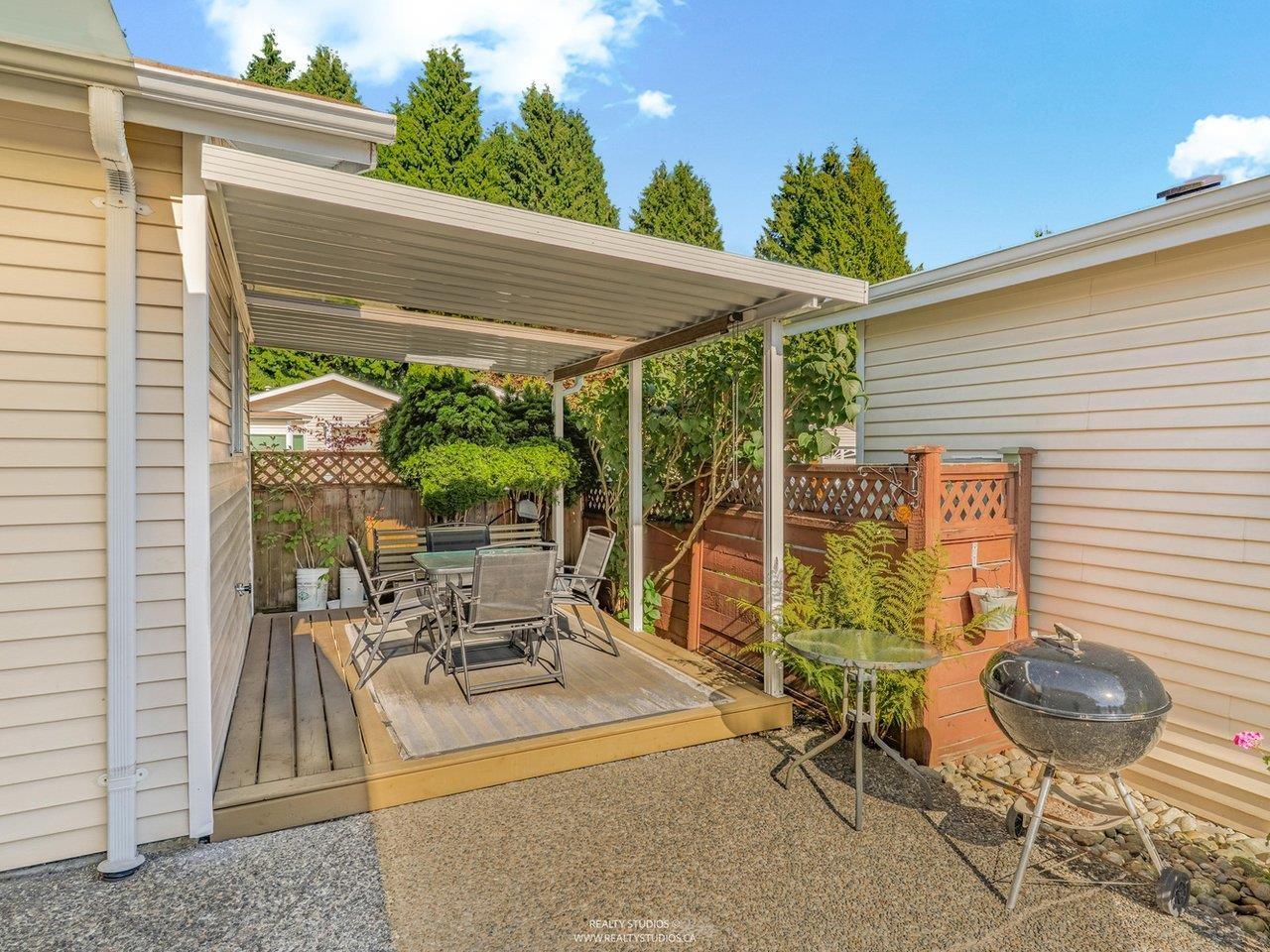 59 1400 164 Street Property Photo 35