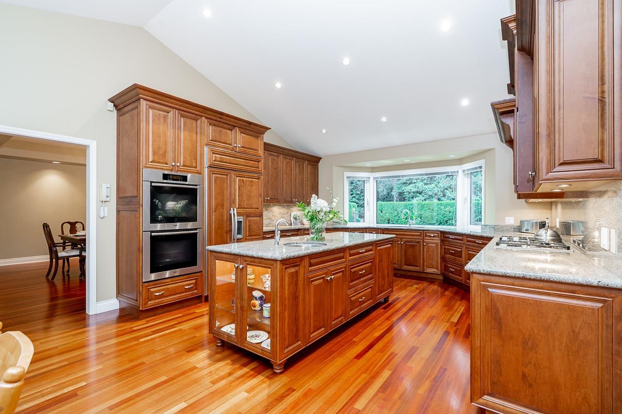 13511 Woodcrest Drive Property Photo 8