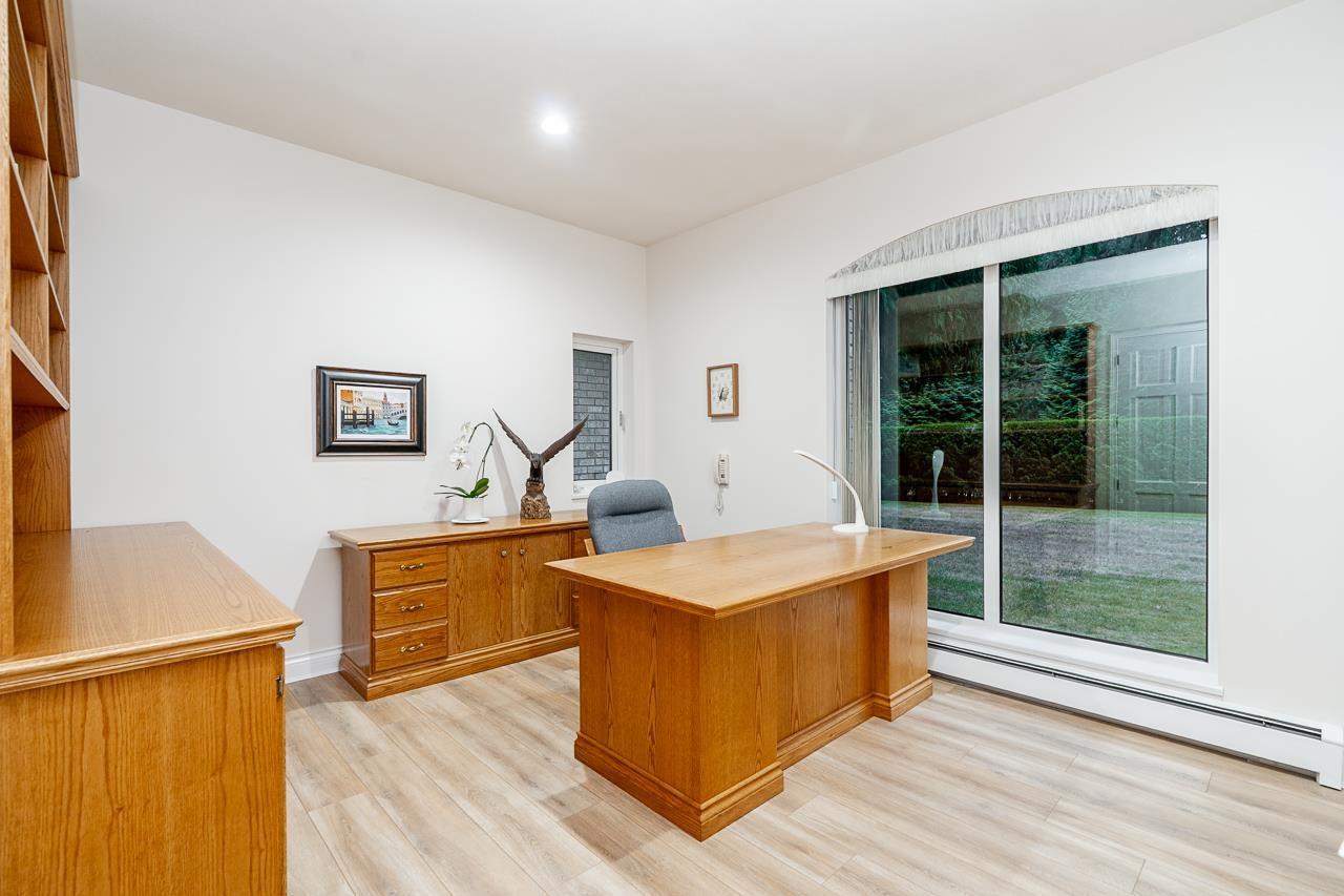13511 Woodcrest Drive Property Photo 16