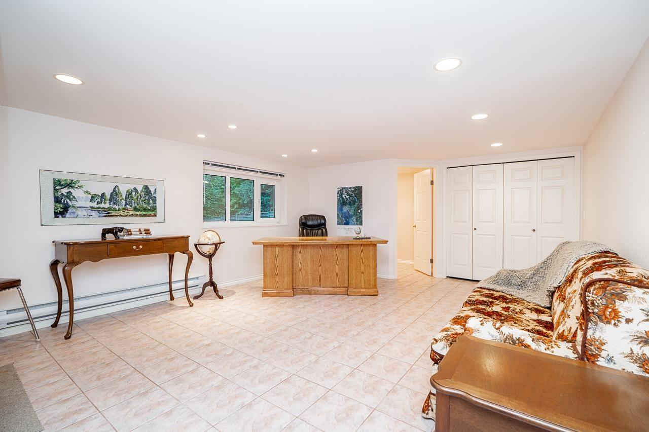 13511 Woodcrest Drive Property Photo 32