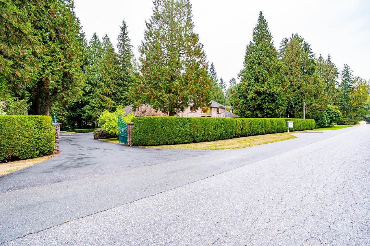 13511 Woodcrest Drive Property Photo 40