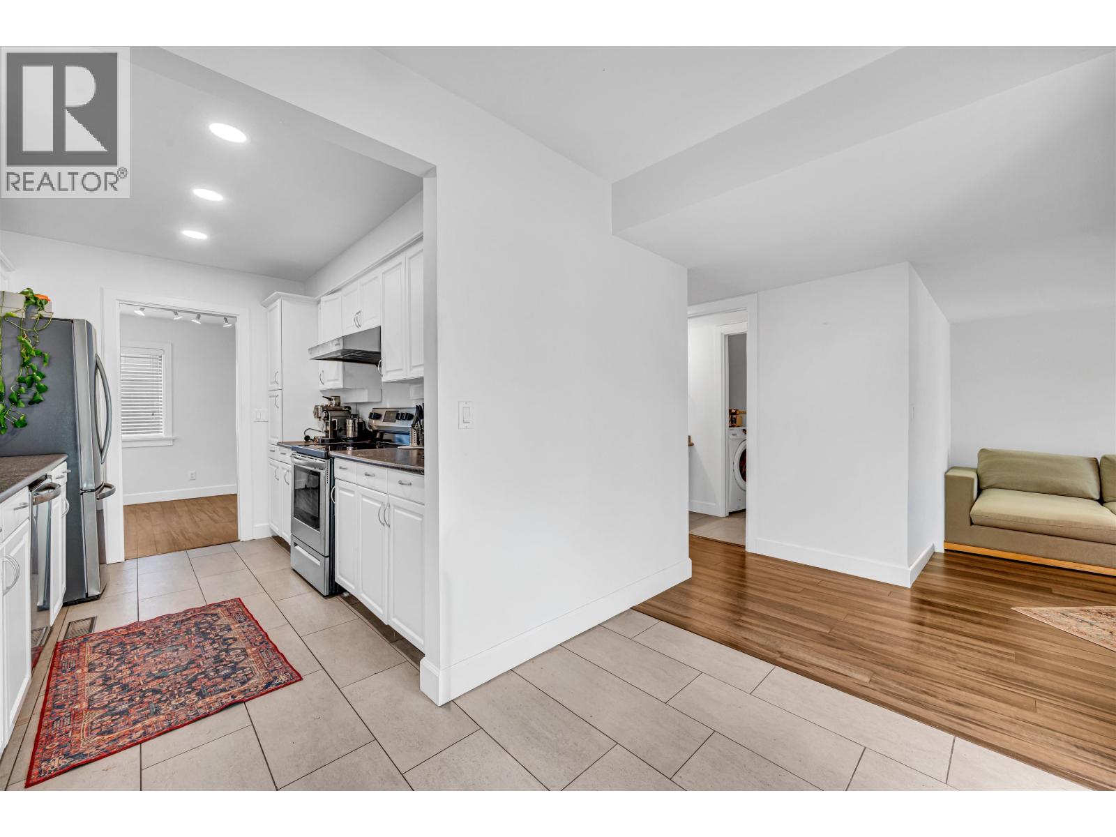 7237 Quatsino Drive Property Photo 8