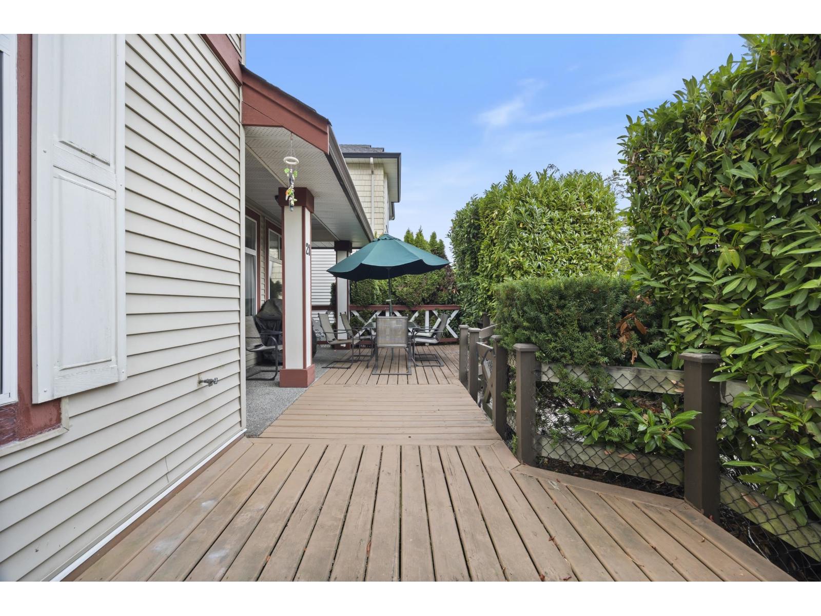 21 18868 69 Avenue Property Photo 8