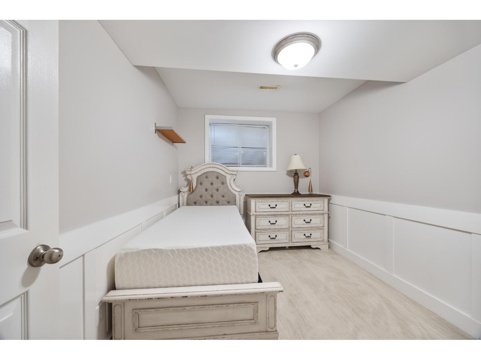 21 18868 69 Avenue Property Photo 19