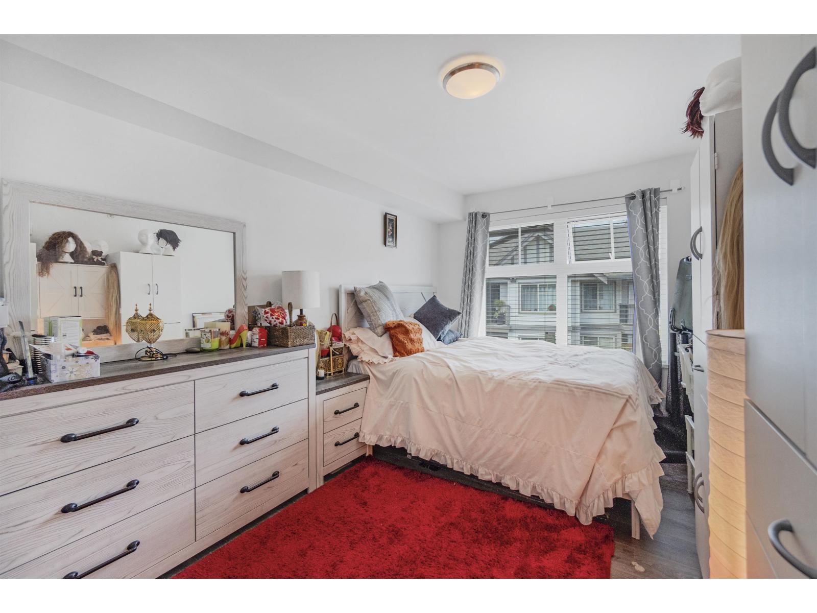 469 27358 32 Avenue Property Photo 20