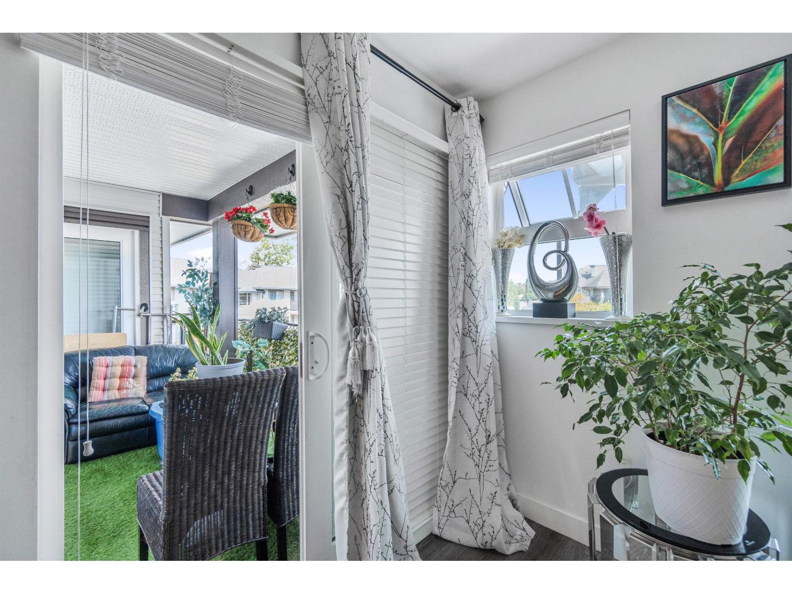469 27358 32 Avenue Property Photo 24