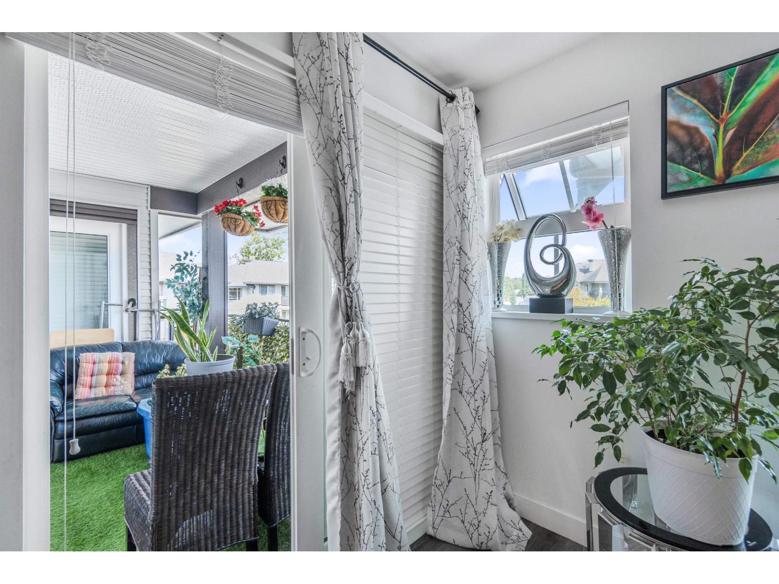 469 27358 32 Avenue Property Photo 26