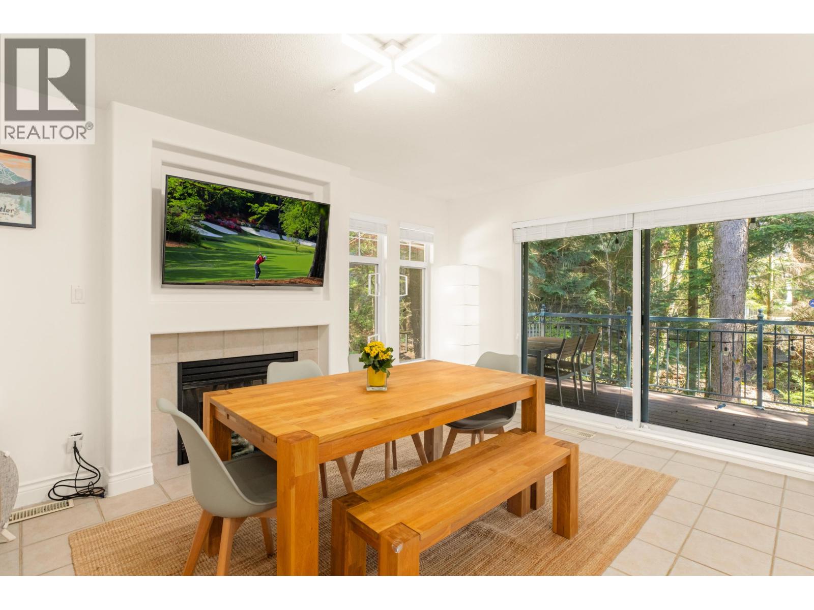 1188 Strathaven Drive Property Photo 11
