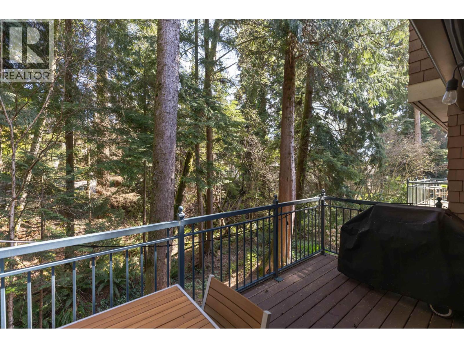 1188 Strathaven Drive Property Photo 12