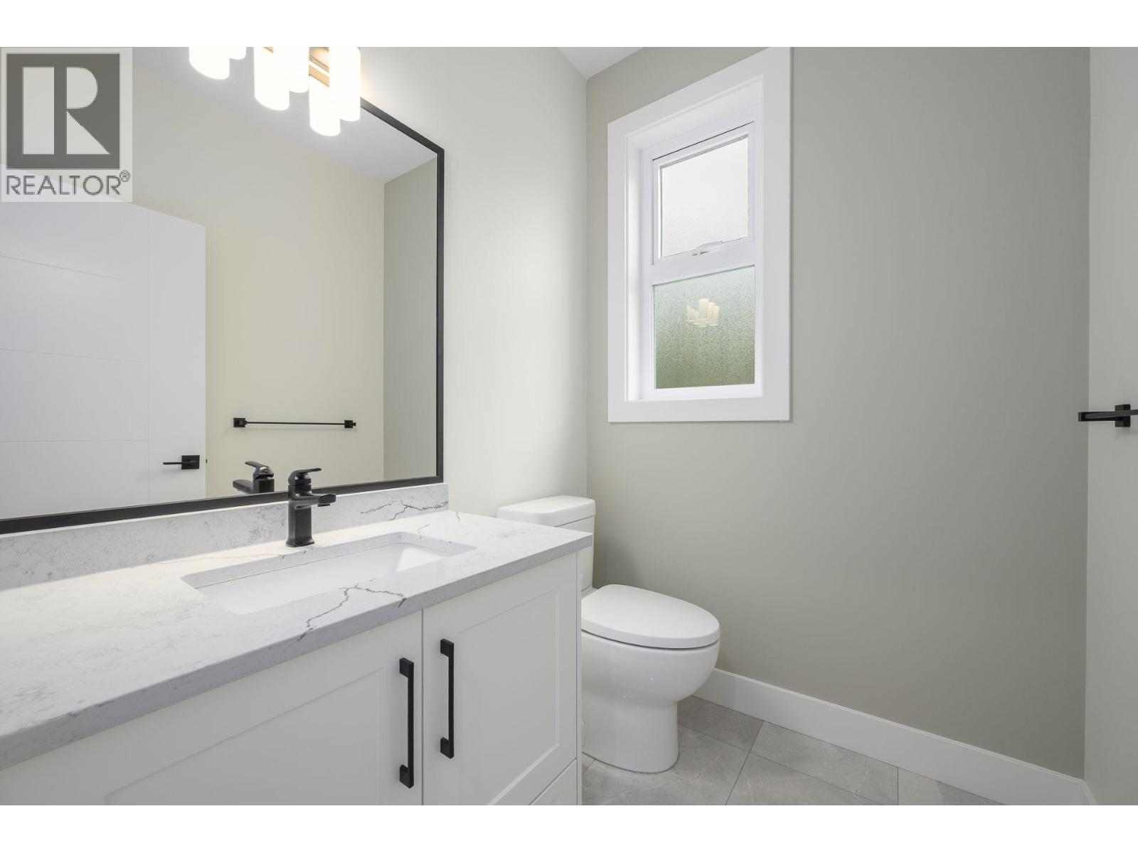 23349 Cross Road Property Photo 14