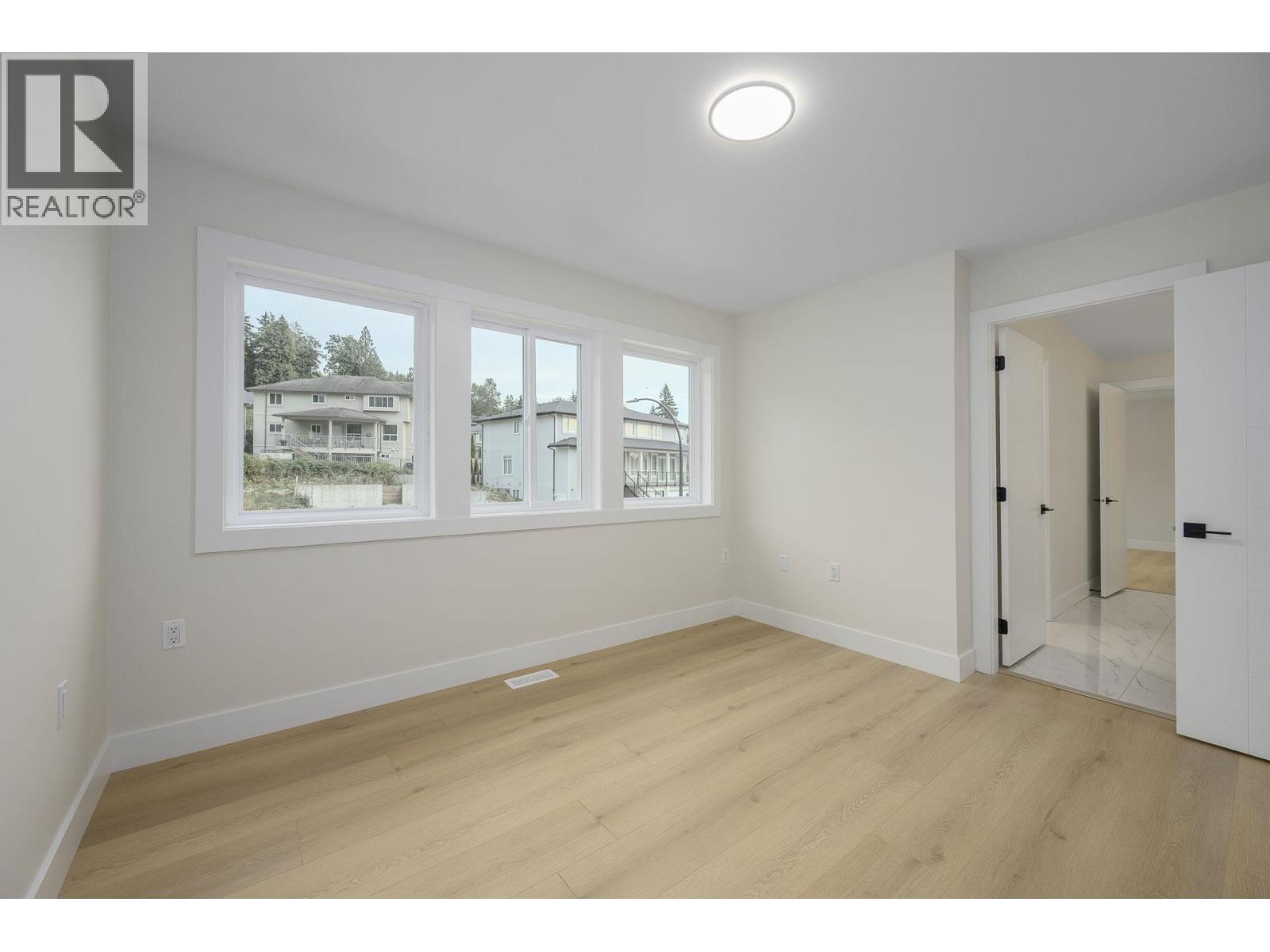 23349 Cross Road Property Photo 27