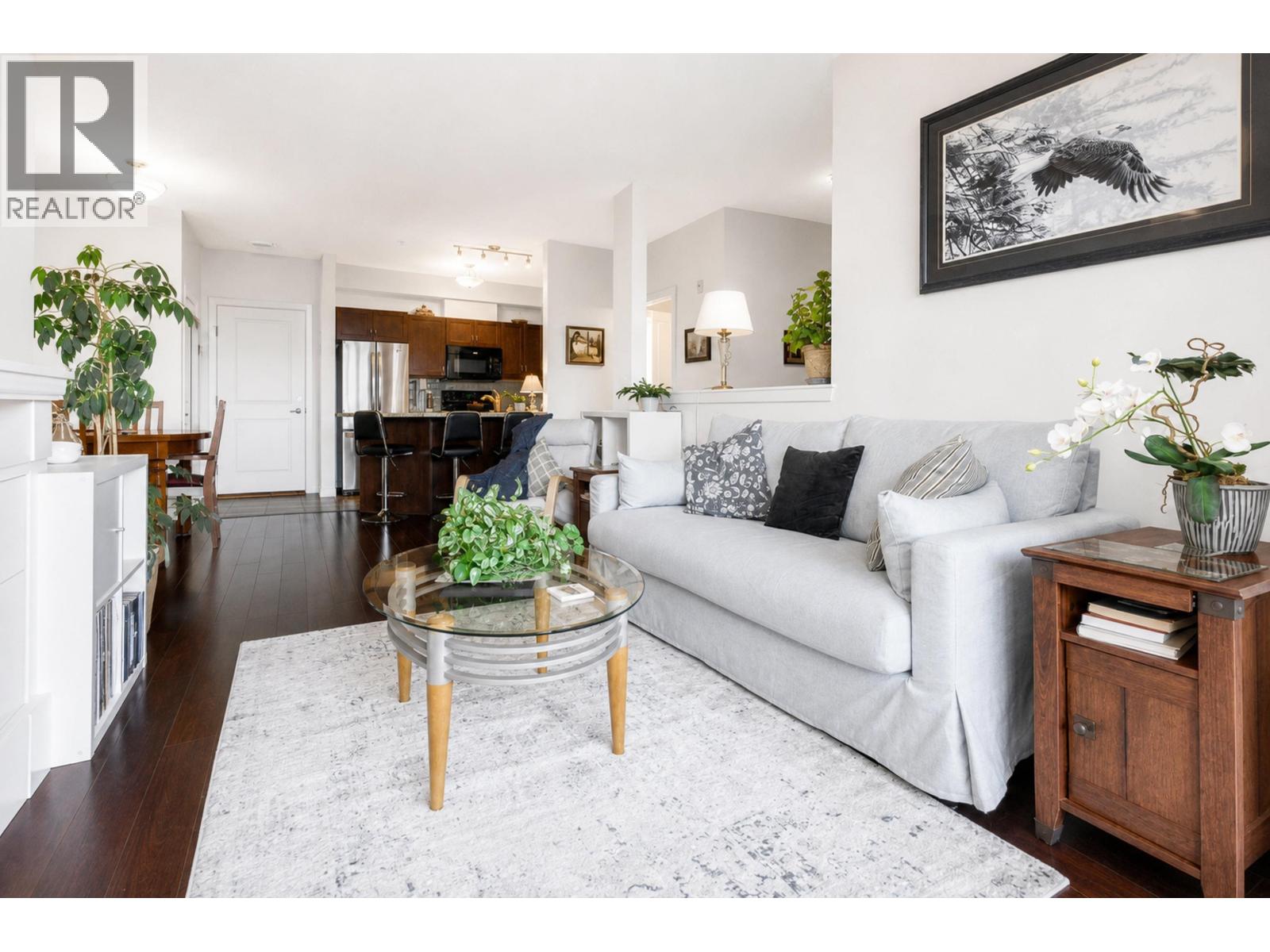 310 2336 Whyte Avenue Property Photo 5
