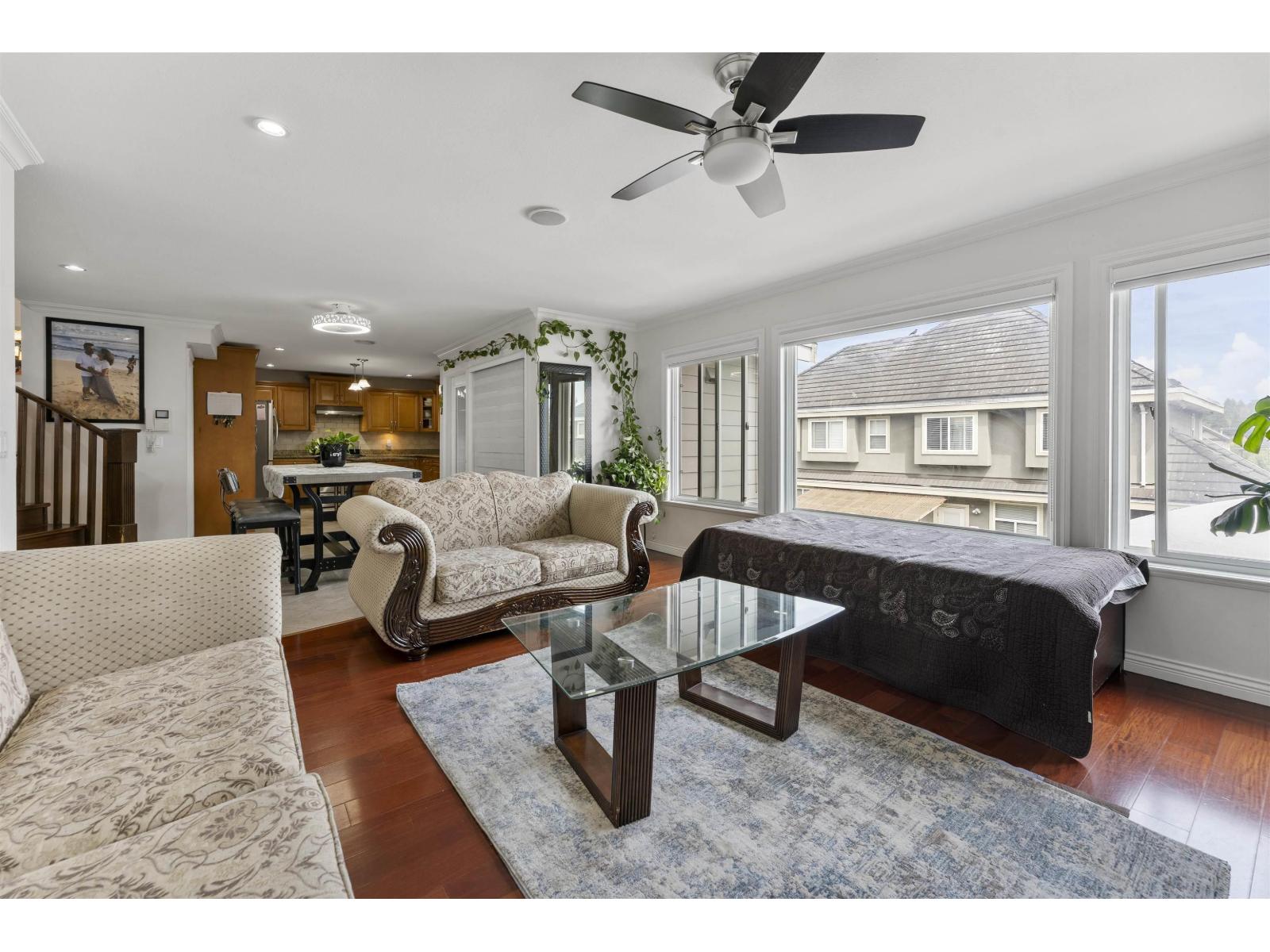 7670 150b Street Property Photo 10