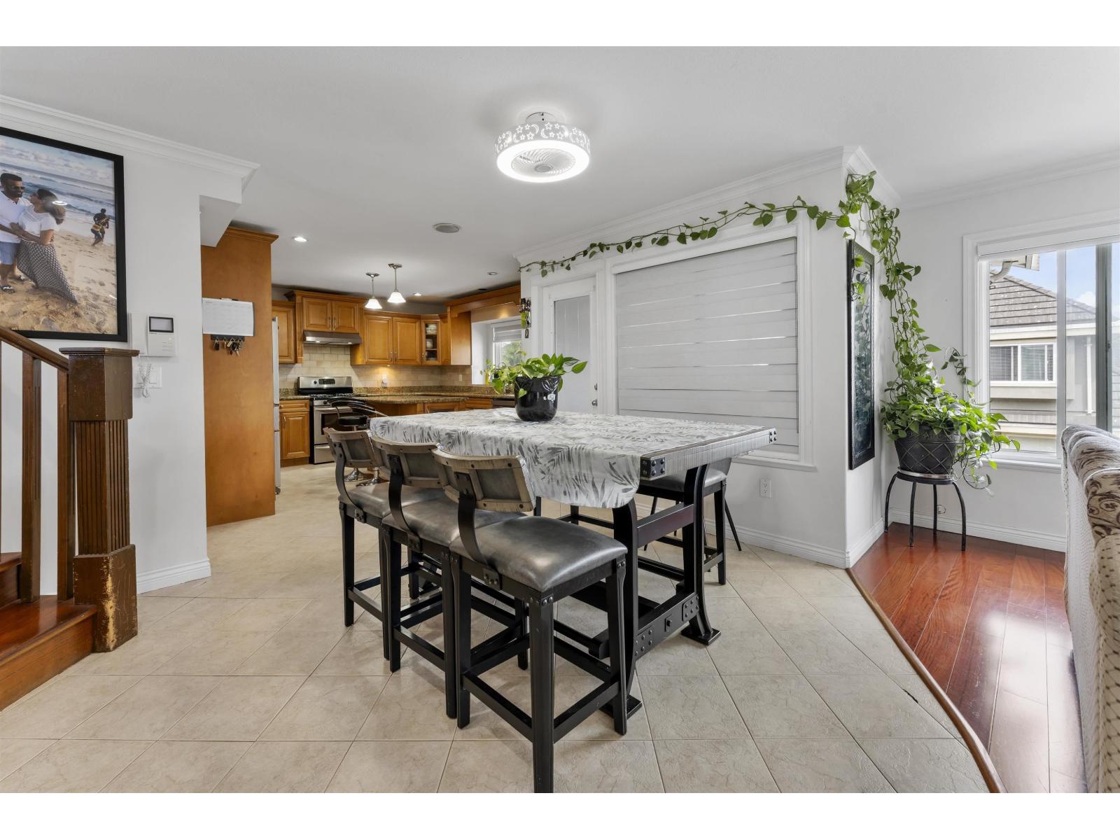 7670 150b Street Property Photo 11