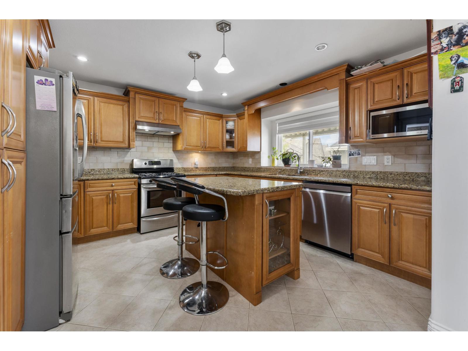 7670 150b Street Property Photo 14