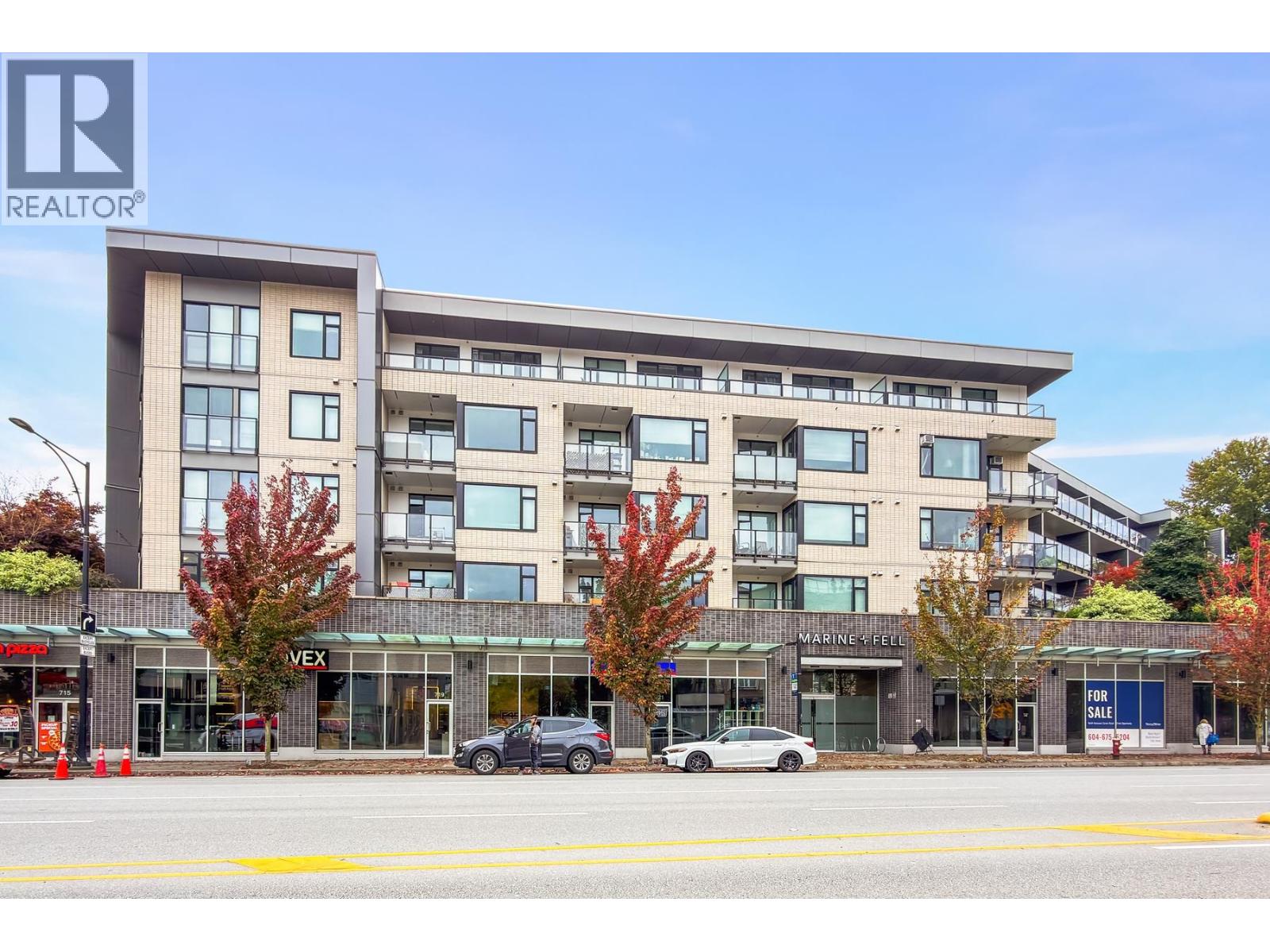 209 725 MARINE DRIVE Property Photo 1