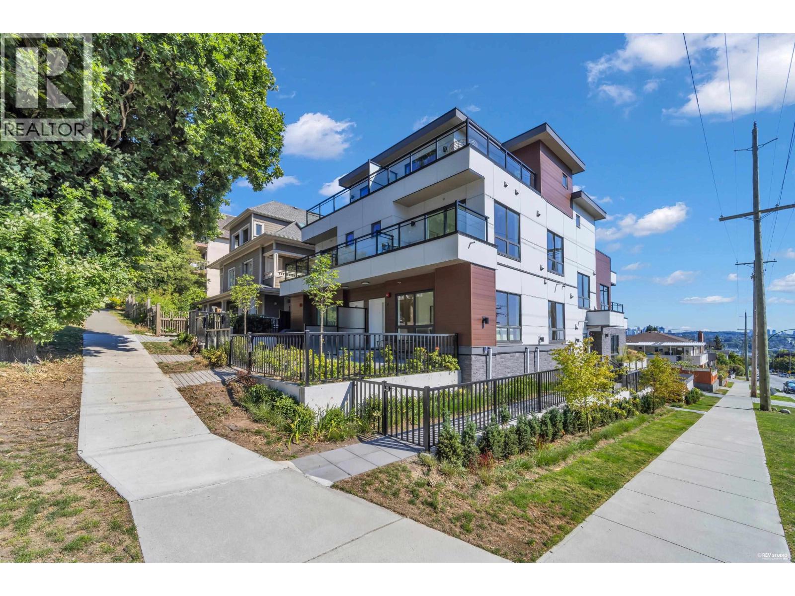 4 3800 Pender Street Property Photo 20