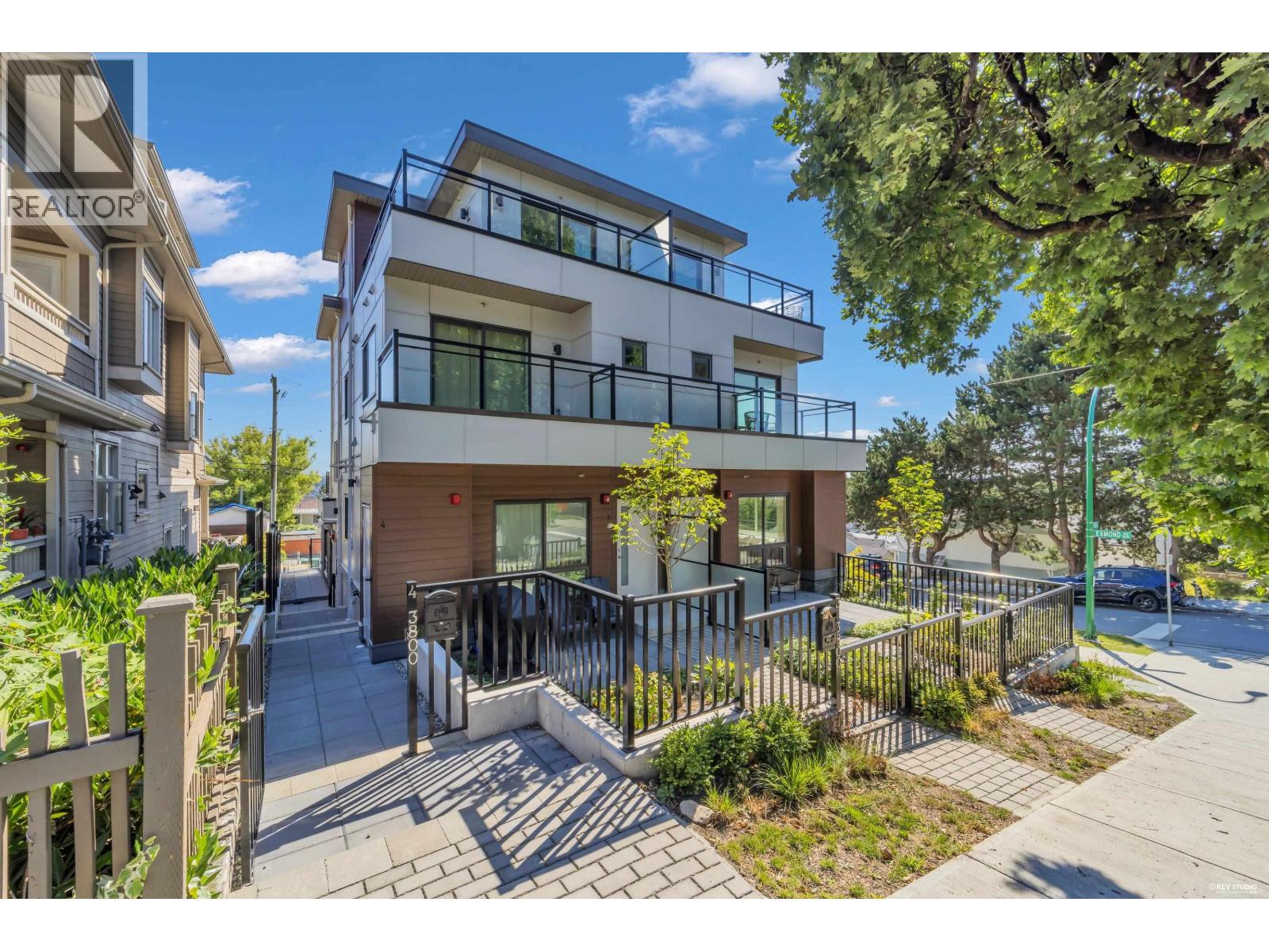 4 3800 Pender Street Property Photo 21