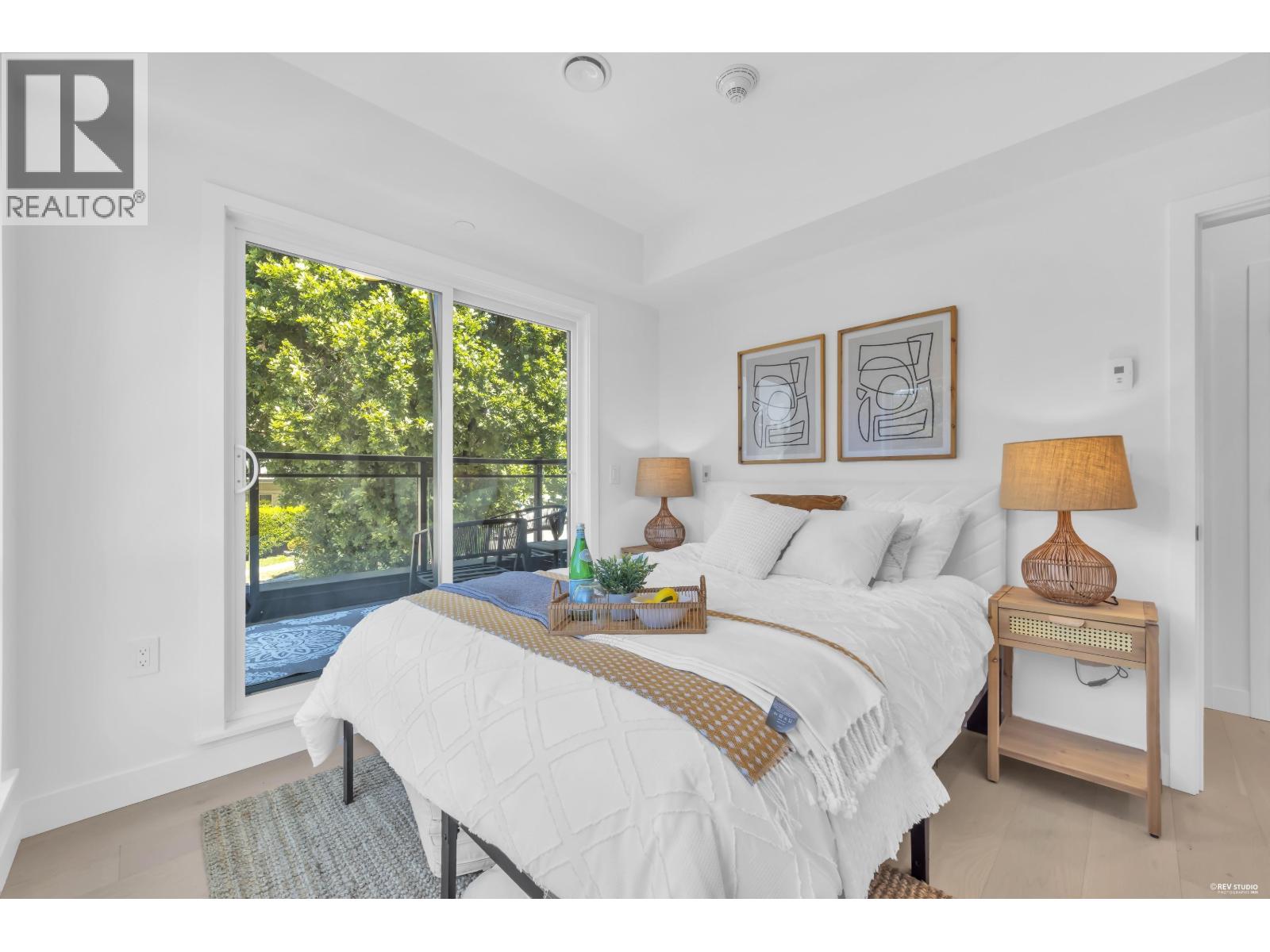 2 3800 Pender Street Property Photo 20