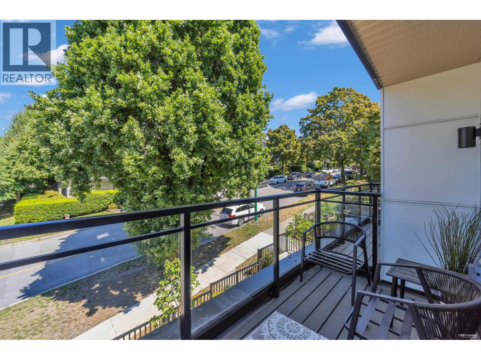2 3800 Pender Street Property Photo 29