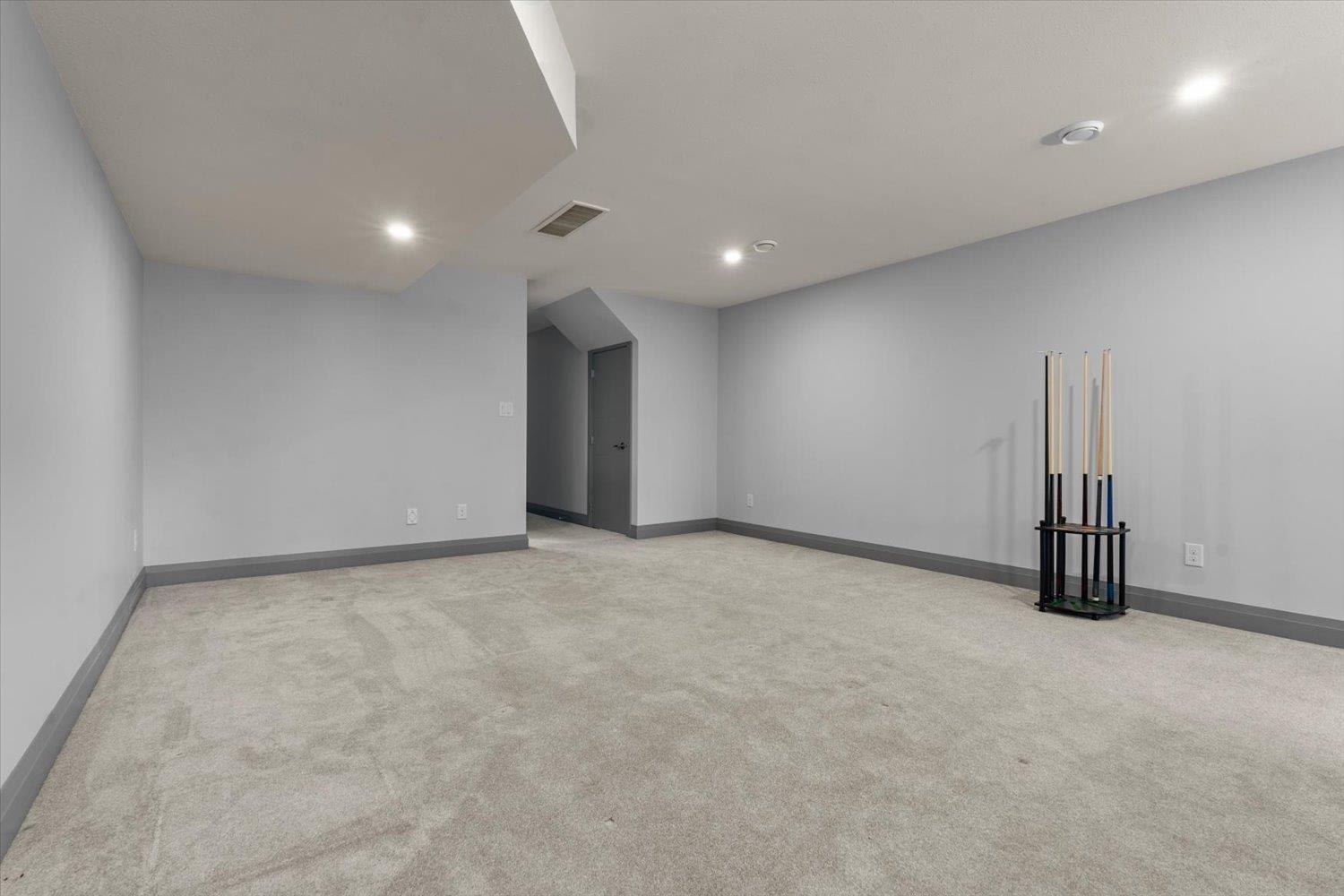 3 32955 Mill Lake Road Property Photo 32
