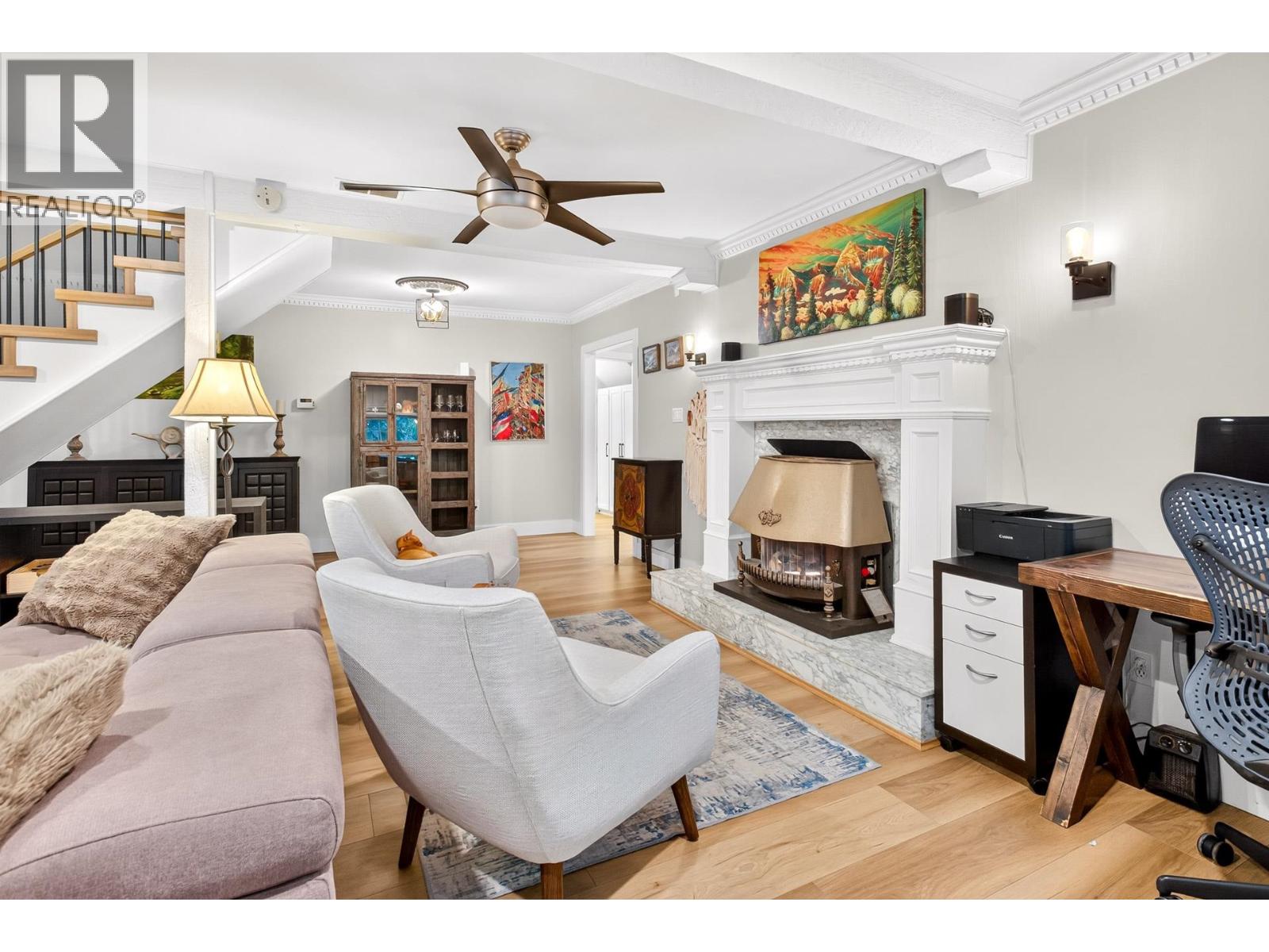 23803 128 Crescent Property Photo 9