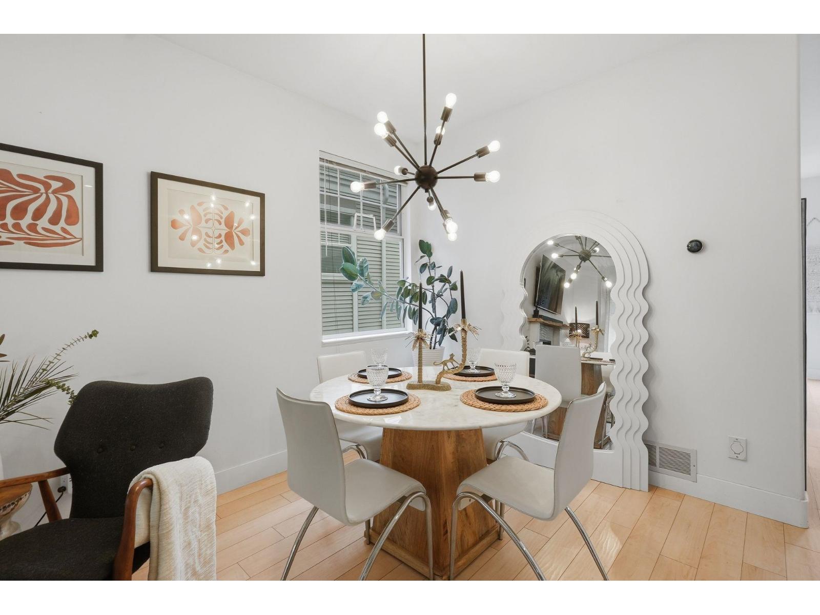 6556 121 Street Property Photo 3