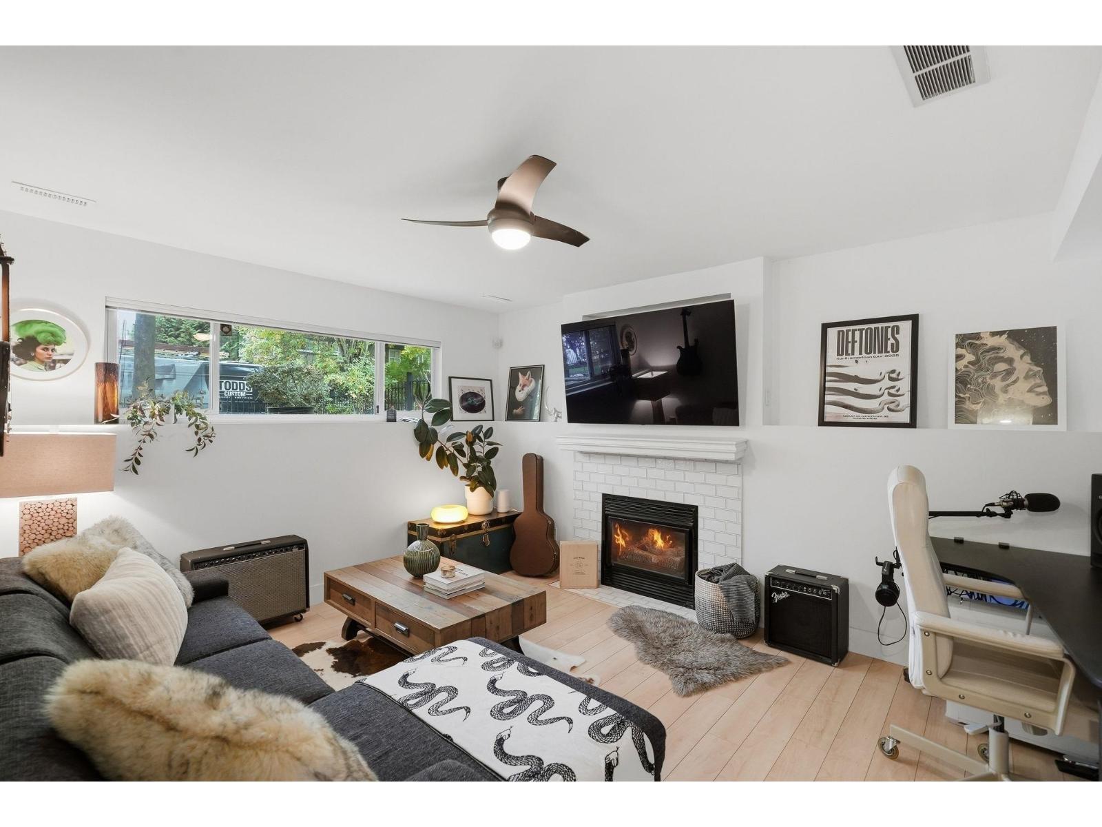6556 121 Street Property Photo 13