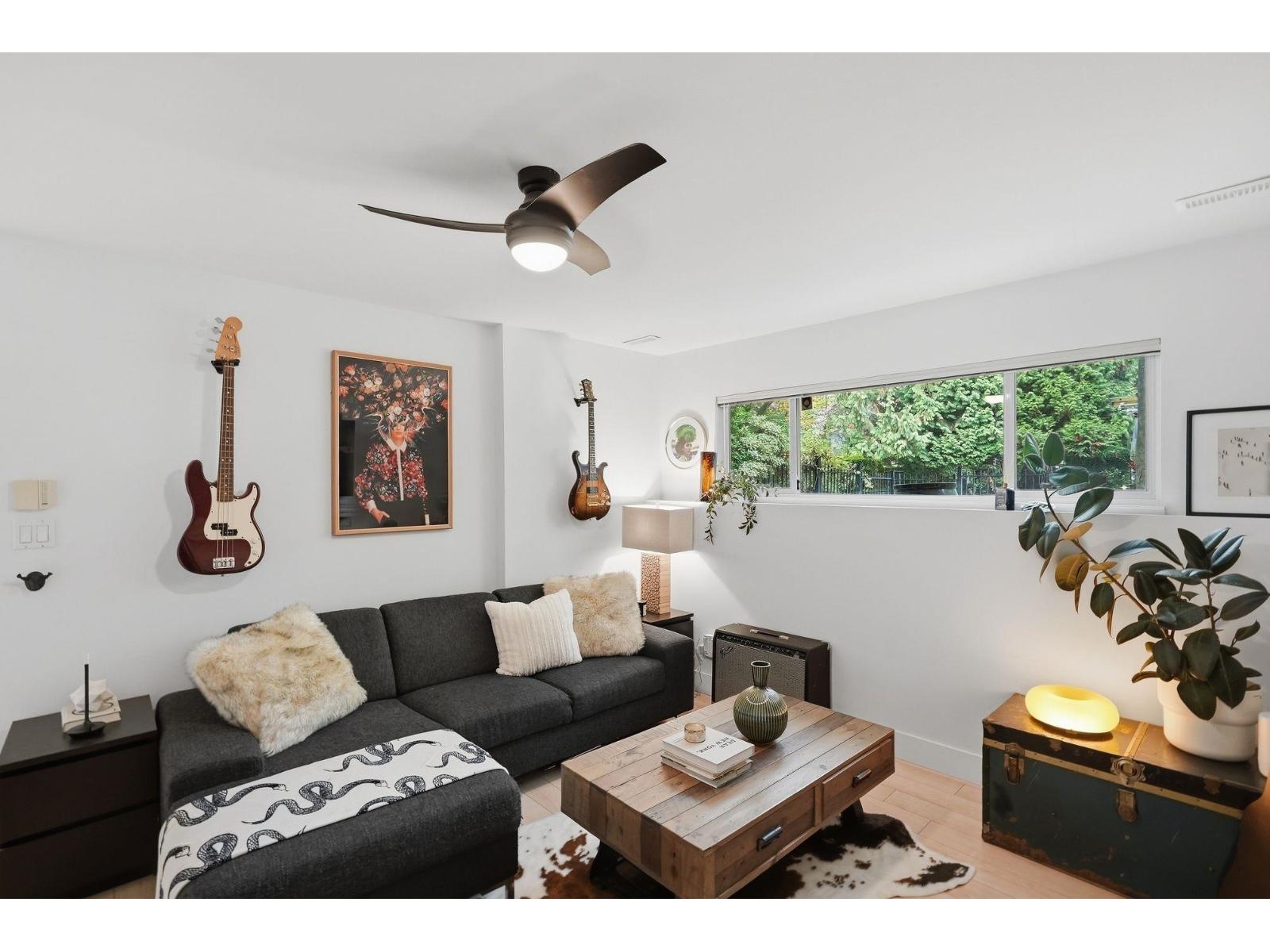 6556 121 Street Property Photo 29