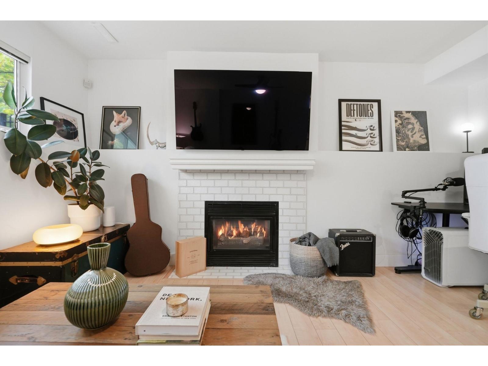 6556 121 Street Property Photo 32