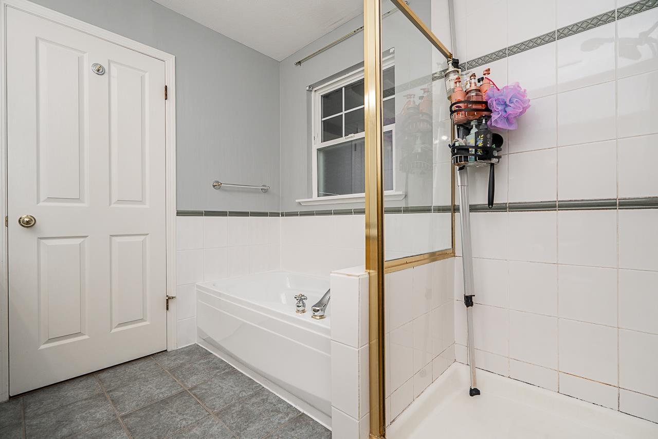 14858 58 Avenue Property Photo 19