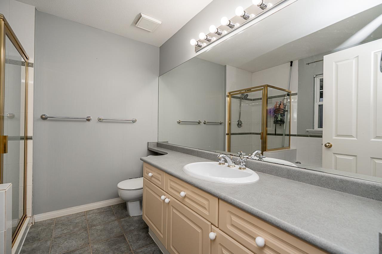 14858 58 Avenue Property Photo 20