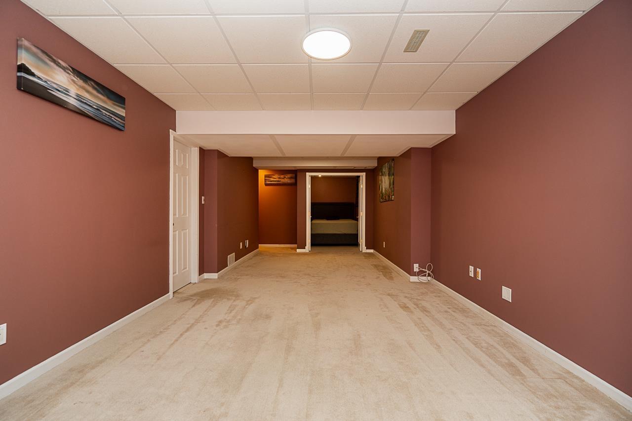 14858 58 Avenue Property Photo 26